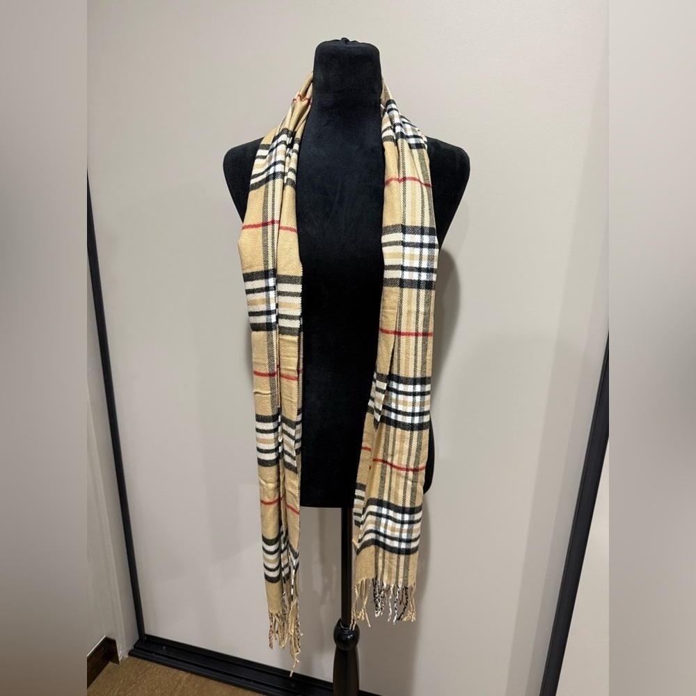Tartan Plaid 100% Cashmere White Red Black Tan Fringe Ends Scarf